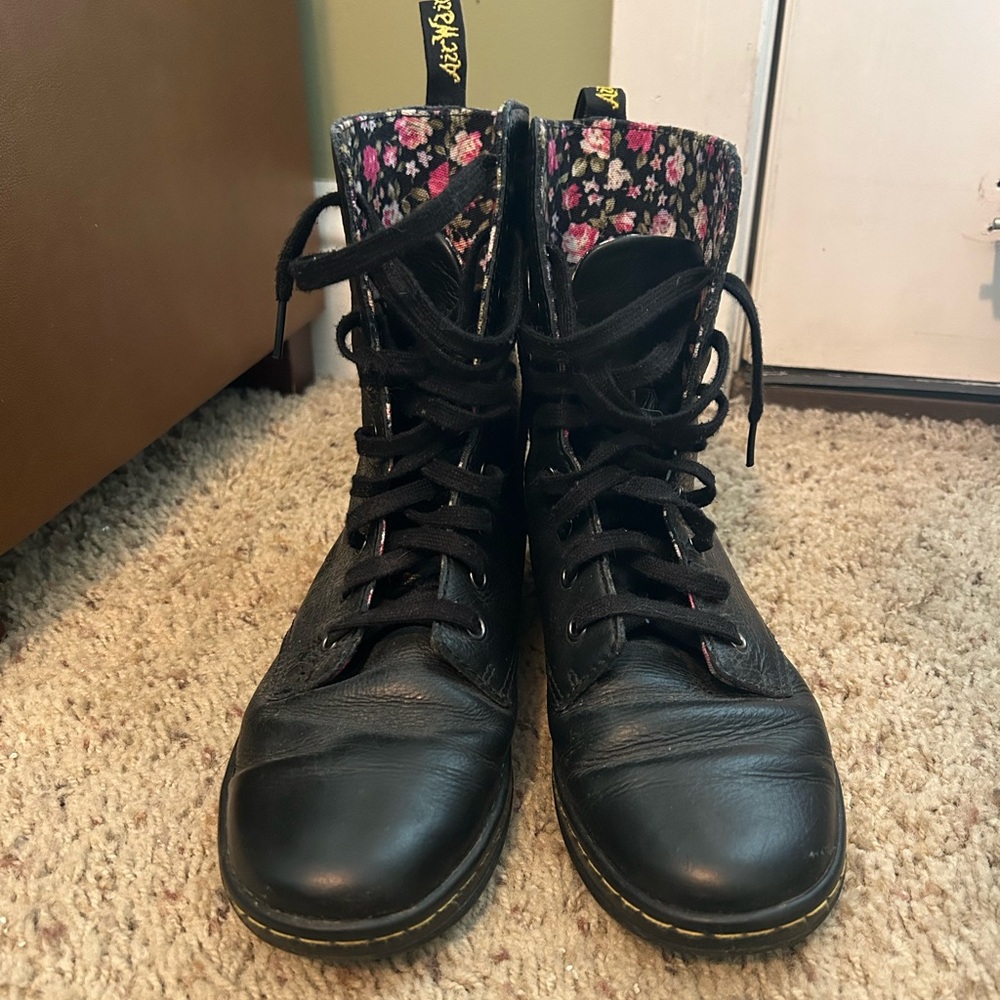 Doc Martens Stratford leather floral rollover lace up boots